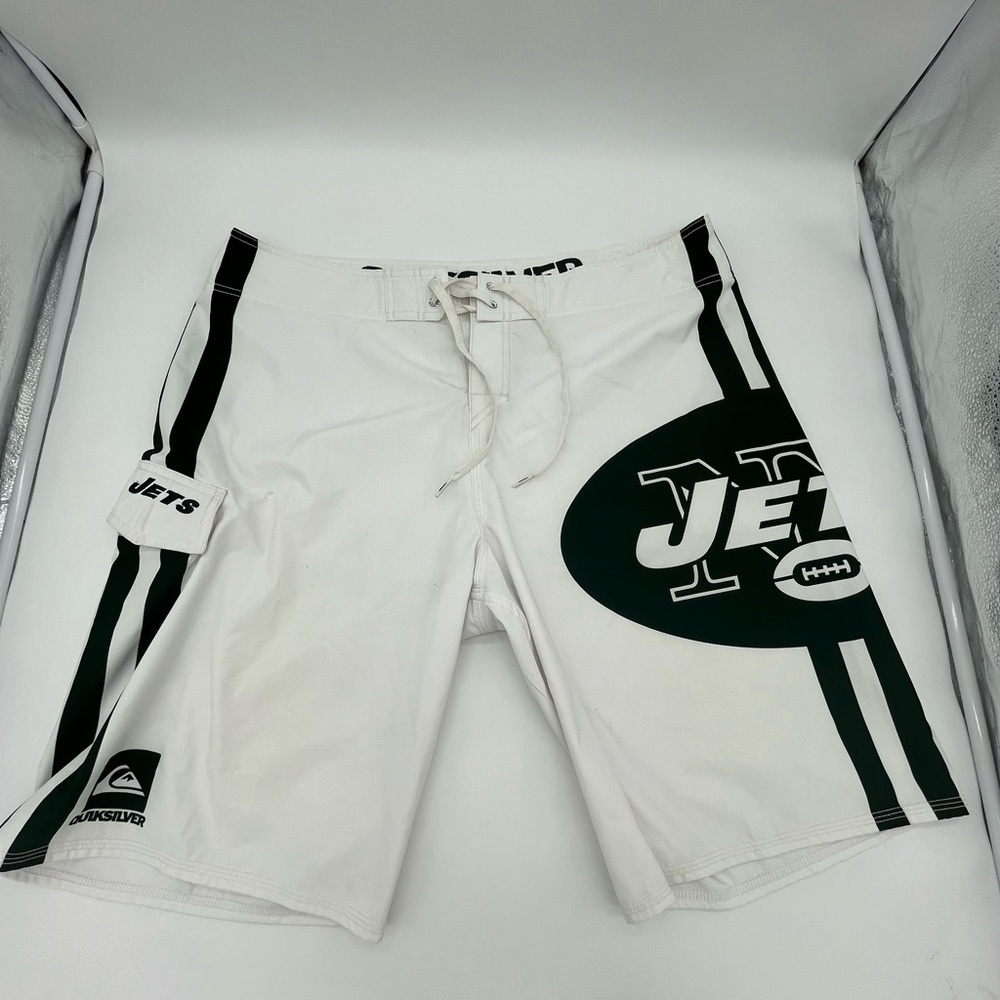 QUIKSLIVER JETS SWIM TRUNKS